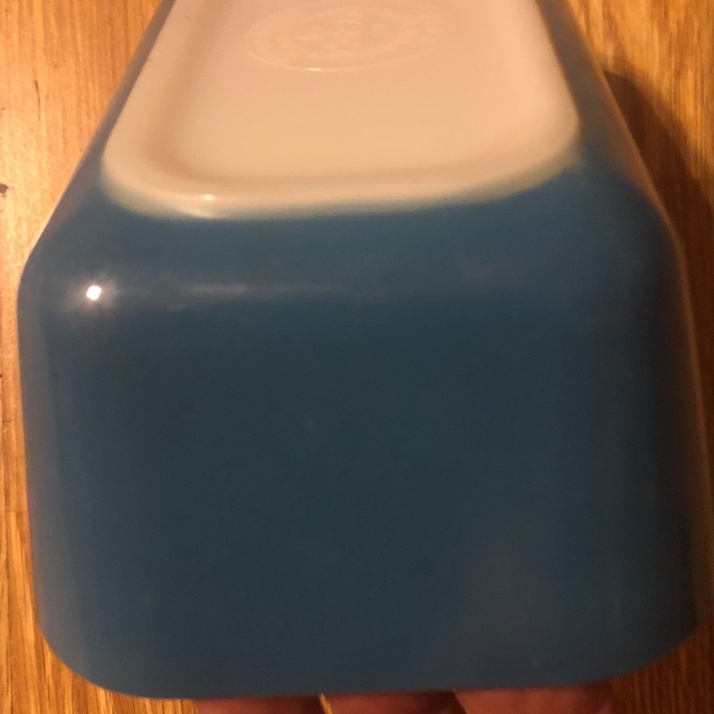 Blue Rectangular Pyrex Dish - Picture 7 of 8